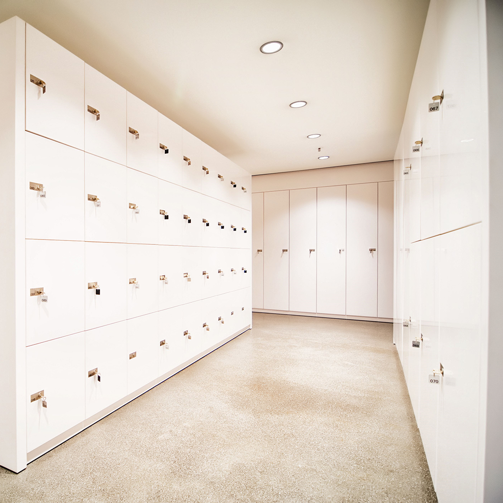 safety-deposit-boxes-530708623_1025x1025